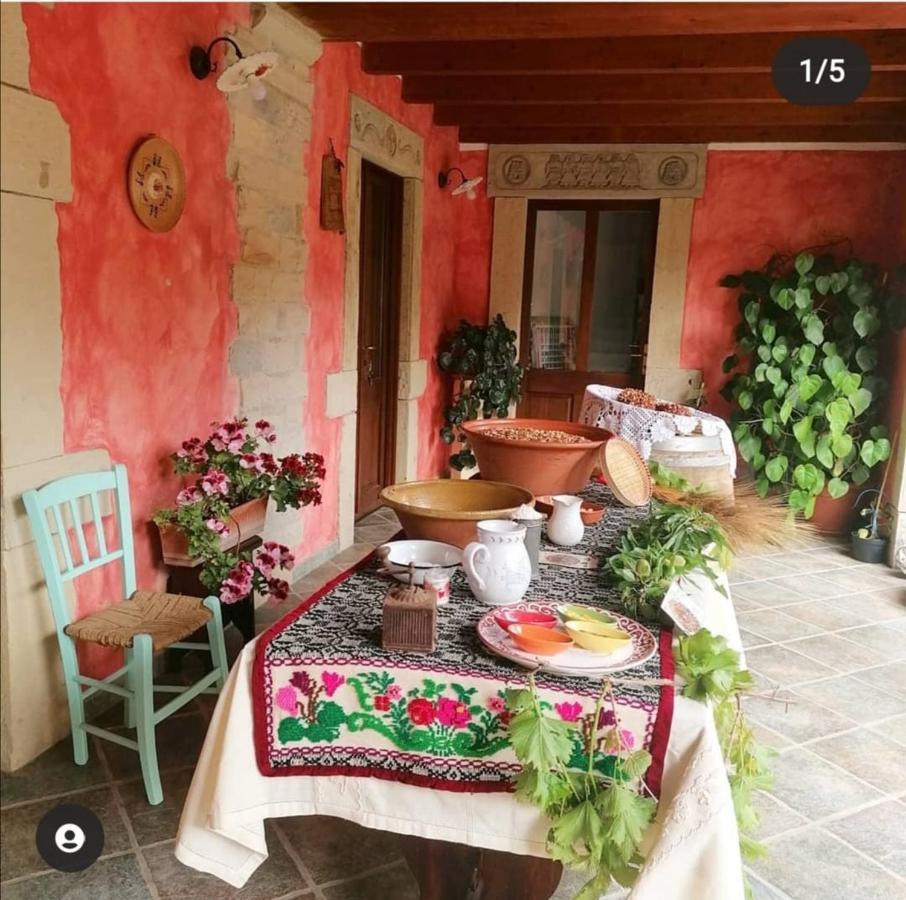 Casa Susanna Rural Sardinia Bed and Breakfast Sini Esterno foto